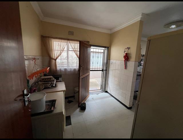 4 BEDROOM HOUSE FOR SALE IN VAALPARK